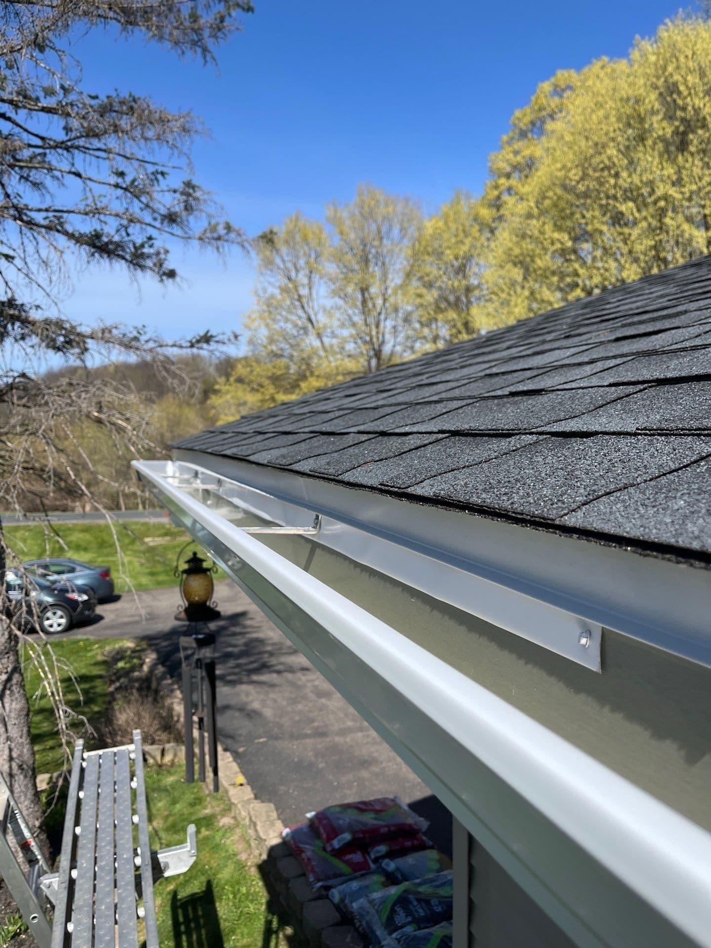 Gallery photos for Seamless Gutter Installation Done Right in Glenwood: Image #2