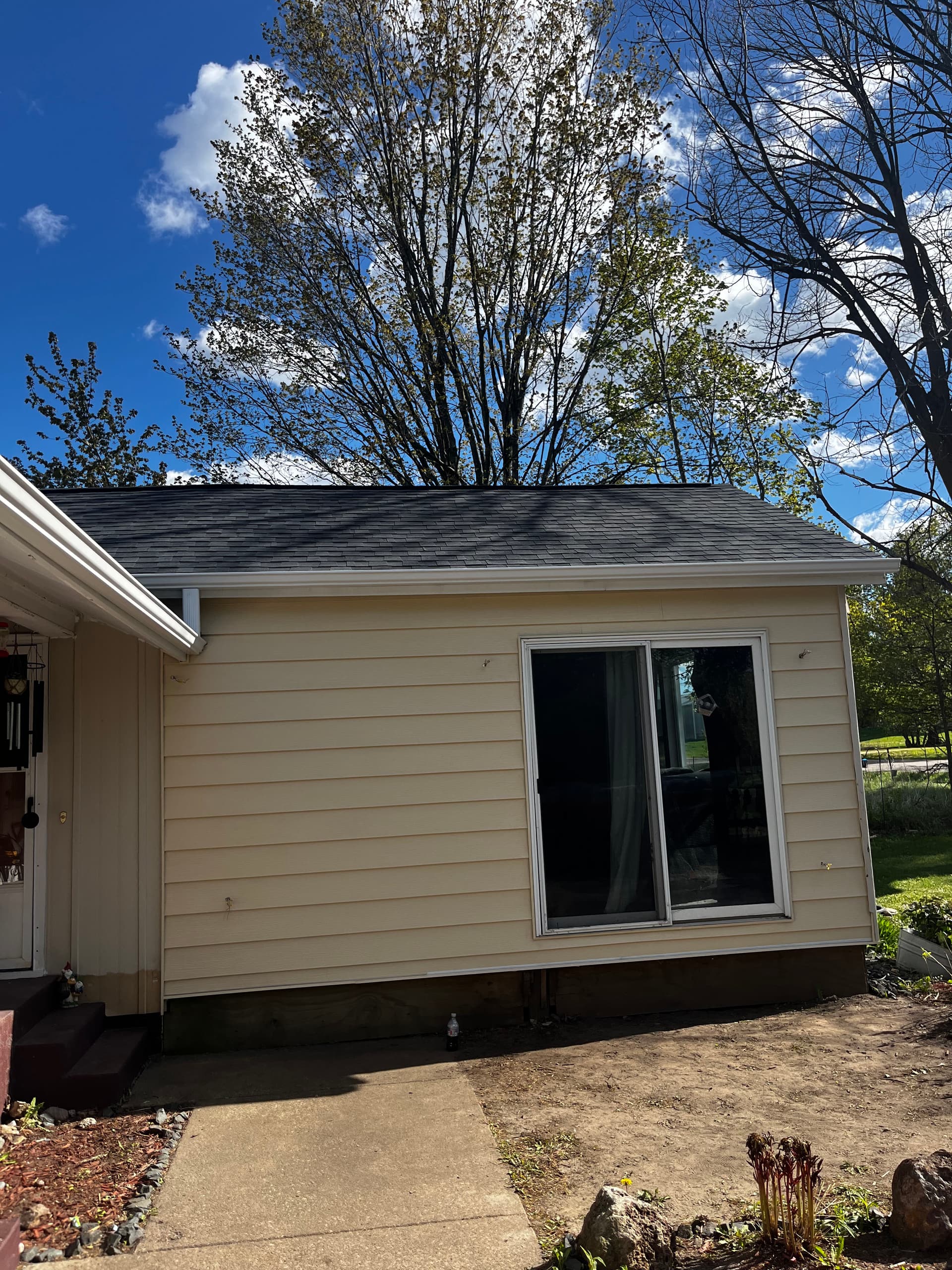 Gallery photos for Full Roof Replacement and Exterior Repair in Boyceville WI: Image #5