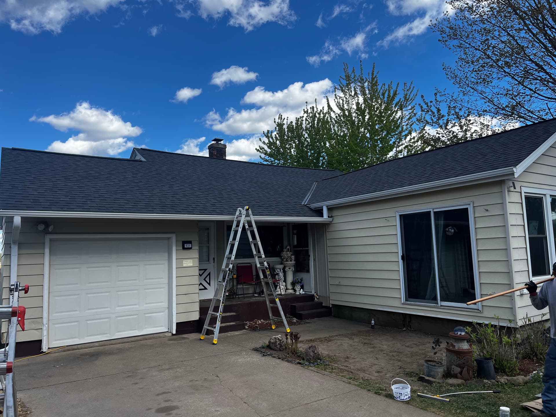 Gallery photos for Full Roof Replacement and Exterior Repair in Boyceville WI: Image #4