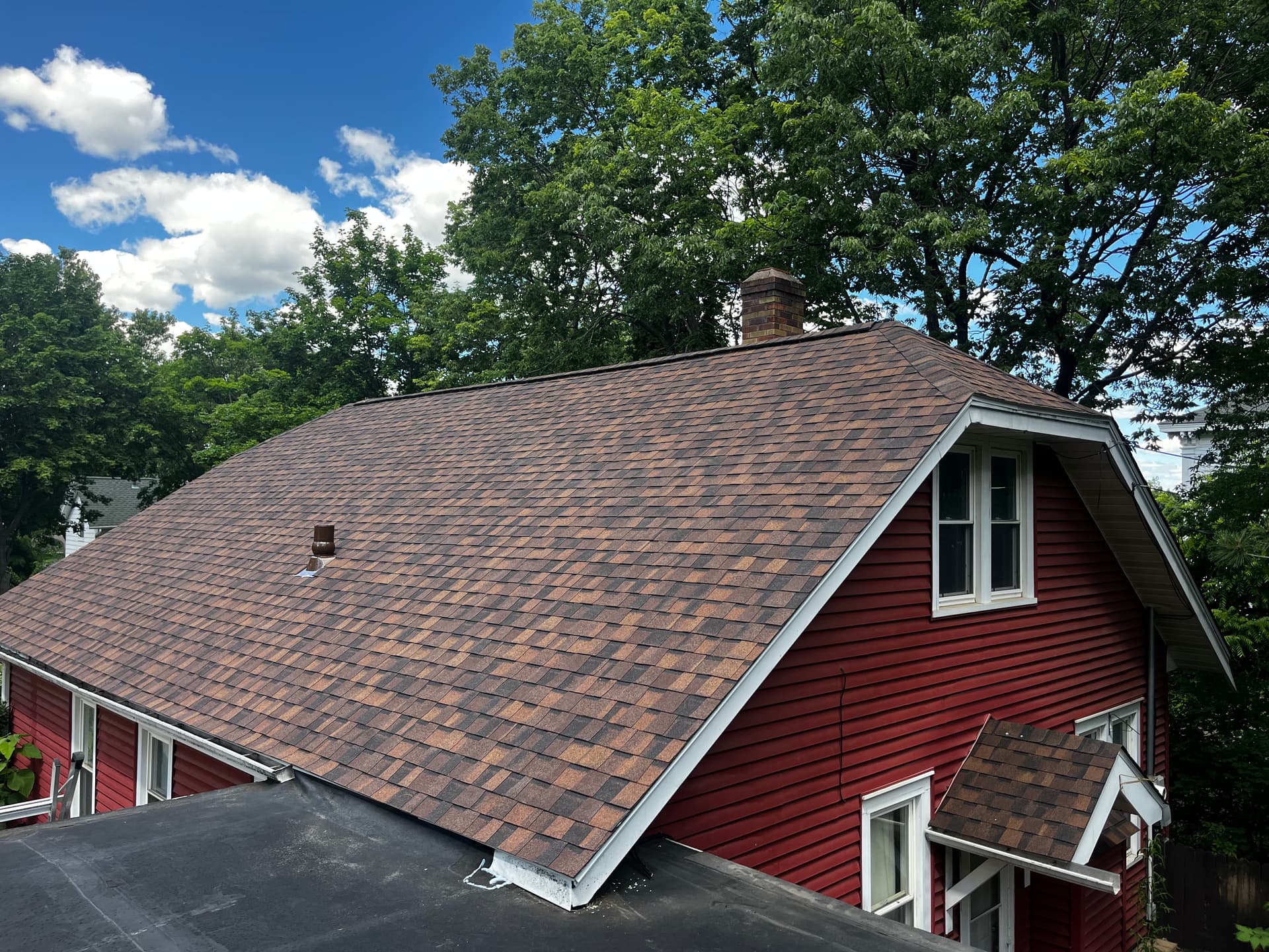 Gallery photos for Granule Loss Stopped Cold With a Full Roof Replacement: Image #4