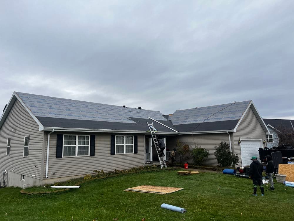 Gallery photos for Roof Replacement Completed in Glenwood City: Image #2