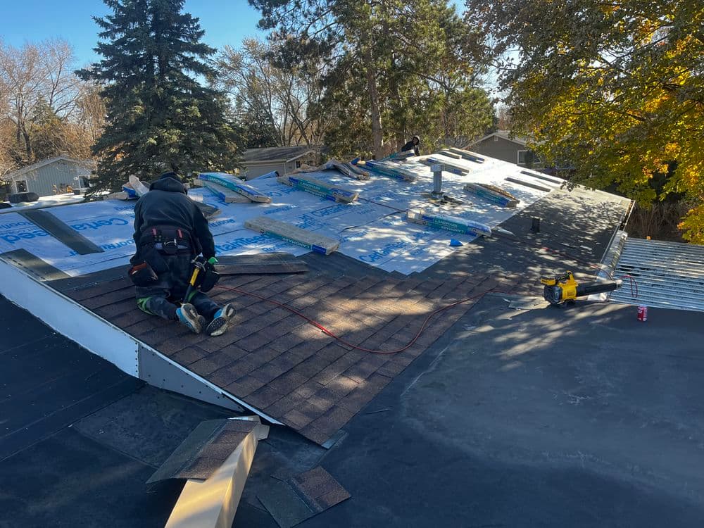 Gallery photos for Expert Roof and Gutter Installation in Eau Claire: Image #4