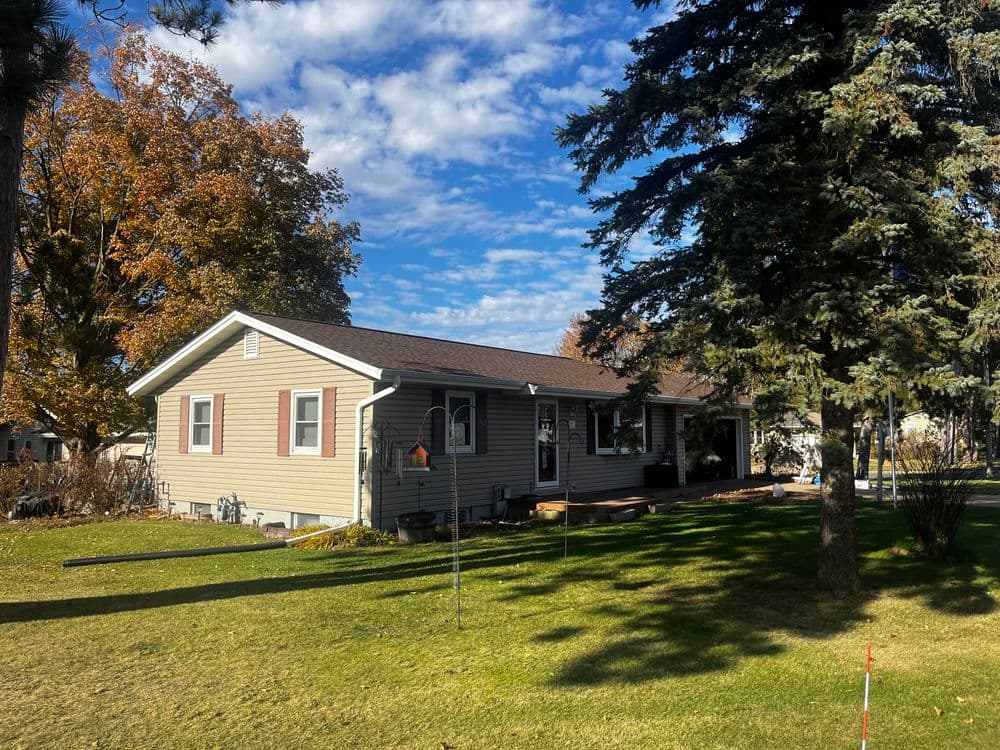 Gallery photos for Expert Roof and Gutter Installation in Eau Claire: Image #9